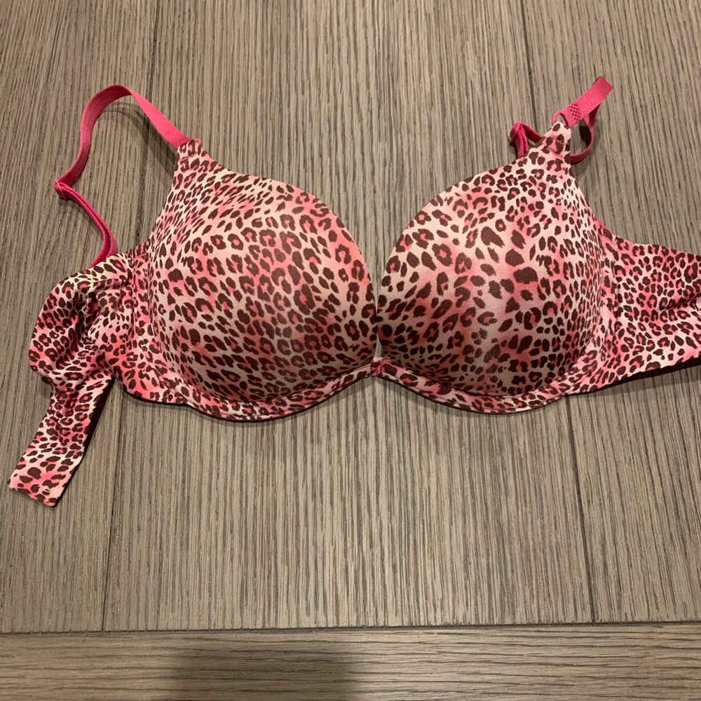 Victoria Secret Sexy Little Thing Push- Up Bra 32D